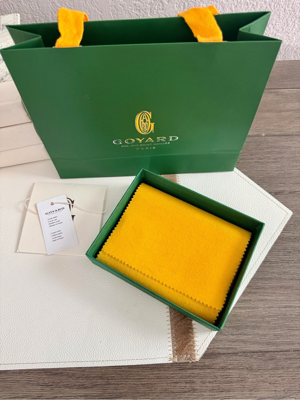 Goyard Maroon Chevron Key & Card Pouch - Picture 4 of 5